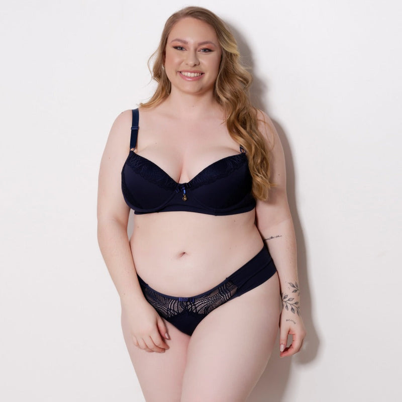 Conjunto Plus Size Com Bojo e Renda